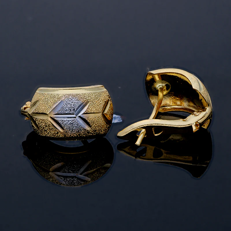 Gold Clip Earrings 18KT - FKJERN18KU3003 - Image 2